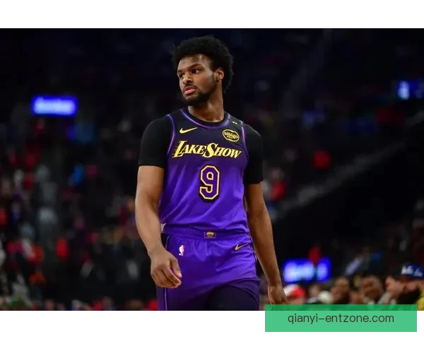 布朗尼豪取26分7篮板5助攻率南湾湖人取胜 老詹社媒点赞布朗尼表现杰出